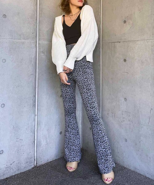 SPIRALGIRL（スパイラルガール）の「畦編みブリーチニットカーディガン（カーディガン/ボレロ・レディース・ネイビー/オフホワイト/オレンジ・FREE）」の5枚目の写真