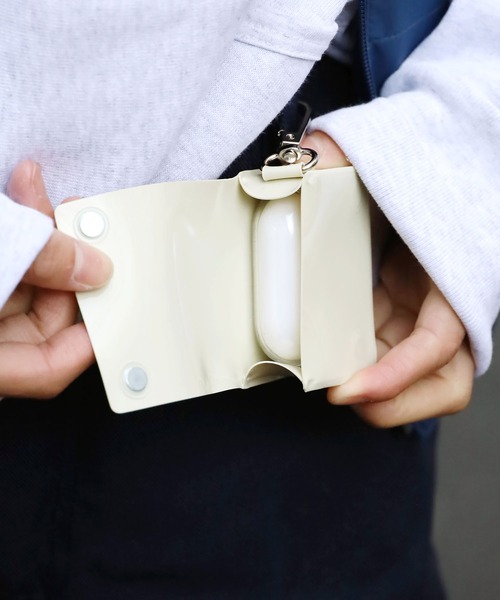 NaNa-NaNa（ナナナナ）の「nana-nana/ナナナナ A8 AirPods case エア