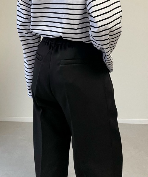 y/m by misato（イムバイミサト）の「エステルツイル２タックテーパードパンツ（その他パンツ・レディース・ブラック/オフホワイト/グレイッシュベージュ・FREE）」の19枚目の写真