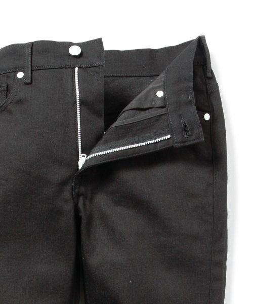 Levi's（リーバイス）の「Levi's California / 5ポケットスリム/ブラックリジッドカラー/LIMITED EDITION（デニムパンツ・メンズ・ブラック・28inch/30inch/32inch/34inch）」の11枚目の写真