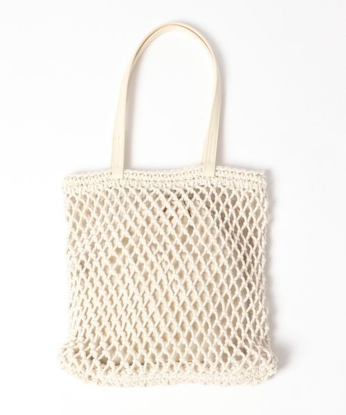 LOWRYS FARM(ローリーズファーム)の「マクラメキンチャクツキトート 260692(トートバッグ・レディース・アイボリー/ブラック/ブルー/レッド・FREE)」の5枚目の写真