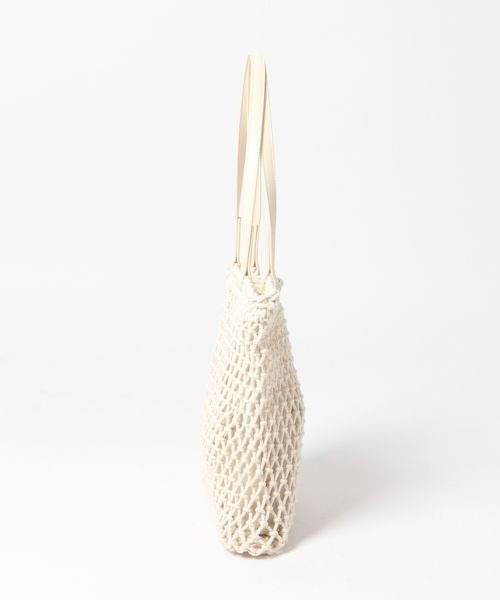 LOWRYS FARM(ローリーズファーム)の「マクラメキンチャクツキトート 260692(トートバッグ・レディース・アイボリー/ブラック/ブルー/レッド・FREE)」の10枚目の写真