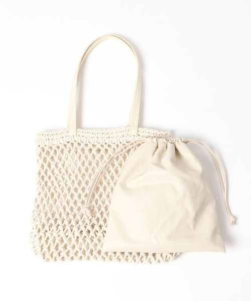 LOWRYS FARM(ローリーズファーム)の「マクラメキンチャクツキトート 260692(トートバッグ・レディース・アイボリー/ブラック/ブルー/レッド・FREE)」の20枚目の写真
