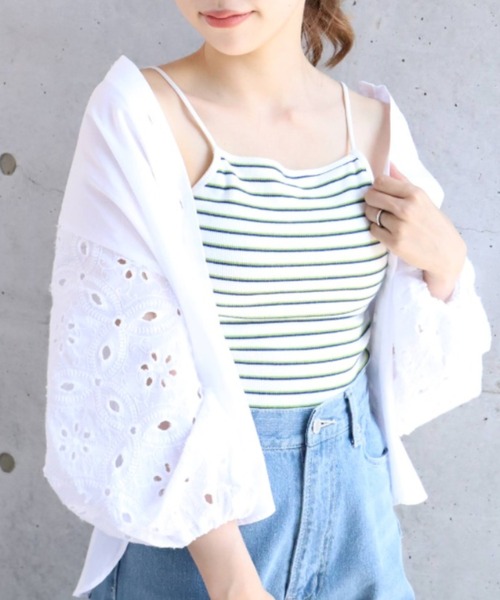 moment+（モーメントプラス）の「カップ付き ボーダーテレコ スクエアブラトップ（チューブトップ・レディース・ブラック/オフホワイト/グリーン/ホワイト系その他/杢グレー/イエロー×グリーン/ブルー・M）」の2枚目の写真