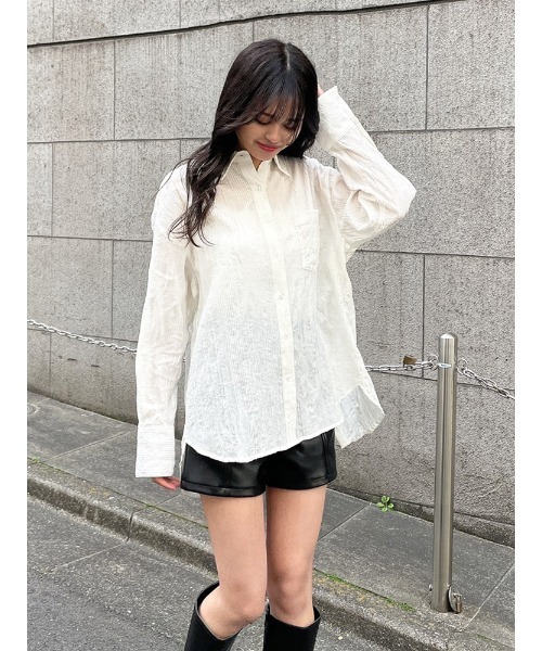 ENVYM（アンビー）の「オープンバックロングＳＨ（シャツ/ブラウス・レディース・ブラック/ブルー/ホワイト・FREE）」の5枚目の写真