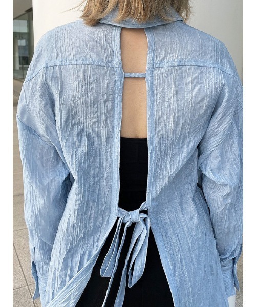 ENVYM（アンビー）の「オープンバックロングＳＨ（シャツ/ブラウス・レディース・ブラック/ブルー/ホワイト・FREE）」の20枚目の写真