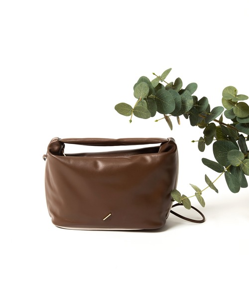 R/b nestle to BEAURE(アールビー)の「Rb カウレザー 2tone Onehandle Shoulder(ハンドバッグ・レディース・ブラウン/ブラック/ベージュ/アイボリー・FREE)」の16枚目の写真