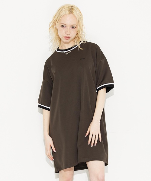 X-girl(エックスガール)の「CONTRAST COLLAR S/S BIG TEE/ビッグシルエットTシャツ(Tシャツ/カットソー・レディース・ホワイト/チャコール/バーガンディー・M/S)」の3枚目の写真