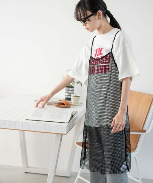 WEGO（ウィゴー）の「WEGO/メッシュキャミワンピース（ワンピース・レディース・ホワイト/ブラック・FREE）」の8枚目の写真