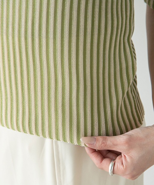 rectangle（レクタングル）の「バイカラーリブニットトップス（ニット/セーター・レディース・ブラック/ブラウン/グリーン・FREE）」の13枚目の写真