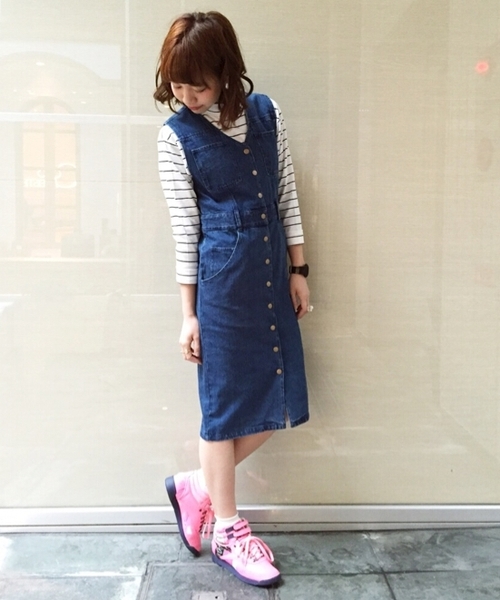 Kastane（カスタネ）の「【Kastane】デニムV開きワンピース（ワンピース・レディース・ブルー・FREE）」の12枚目の写真