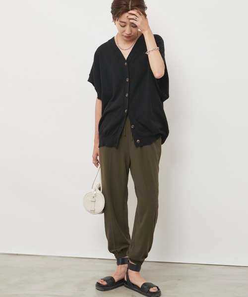 Auntie Rosa Holiday(アンティローザホリデー)の「ジョーゼットジョガーパンツ / サイズ展開あり(その他パンツ・レディース・ブラック/カーキ/アイボリー・SMALL/MEDIUM)」の19枚目の写真