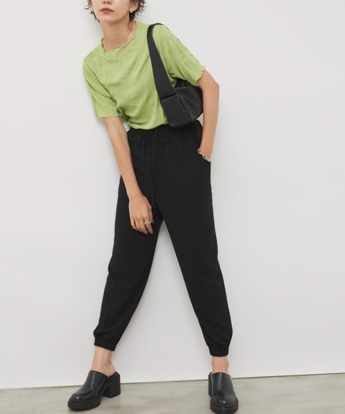 Auntie Rosa Holiday(アンティローザホリデー)の「ジョーゼットジョガーパンツ / サイズ展開あり(その他パンツ・レディース・ブラック/カーキ/アイボリー・SMALL/MEDIUM)」の22枚目の写真