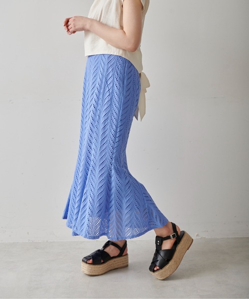 FREE'S MART（フリーズマート）の「◆カットワークレースマーメイドスカート（スカート・レディース・ブラック/ホワイト/ブルー・SMALL/MEDIUM）」の21枚目の写真