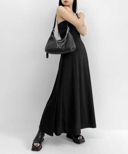 LVEU.(ラブユ.)の「Front cross long one-piece / フロントクロスロングワンピース(ワンピース・レディース・ブラック・FREE)」の7枚目の写真