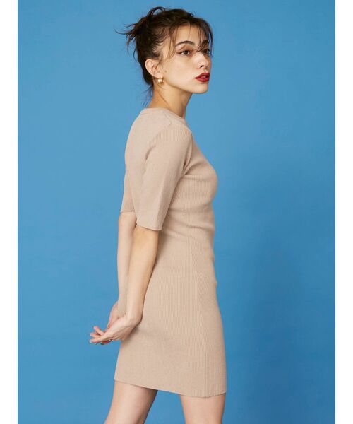EVRIS（エヴリス）の「サイドオープンニットワンピース（ワンピース・レディース・ブラック/ベージュ/ピンク・FREE）」の19枚目の写真