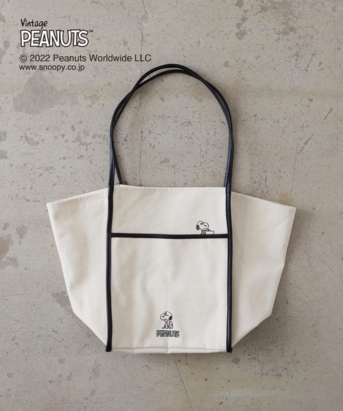 EFOLE（エフォル）の「【EFOLE】 【PEANUTS×EFOLE】 スヌーピー 刺しゅうキャンバス パイピング トートバッグ（トートバッグ・レディース・オフホワイト・FREE）」の9枚目の写真