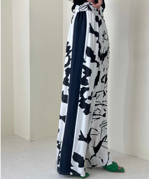 TEVALT(ヴァレット)の「サイド配色オリジナルptPT(その他パンツ・レディース・ベージュ/オフホワイト・38)」の17枚目の写真