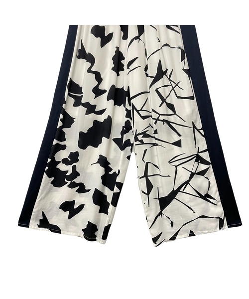 TEVALT(ヴァレット)の「サイド配色オリジナルptPT(その他パンツ・レディース・ベージュ/オフホワイト・38)」の11枚目の写真