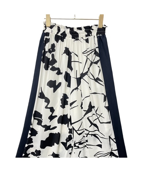 TEVALT(ヴァレット)の「サイド配色オリジナルptPT(その他パンツ・レディース・ベージュ/オフホワイト・38)」の18枚目の写真