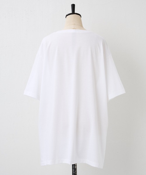 BEARDSLEY(ビアズリー)の「MarketワッペンゆるT(Tシャツ/カットソー・レディース・ホワイト/ネイビー・FREE)」の19枚目の写真