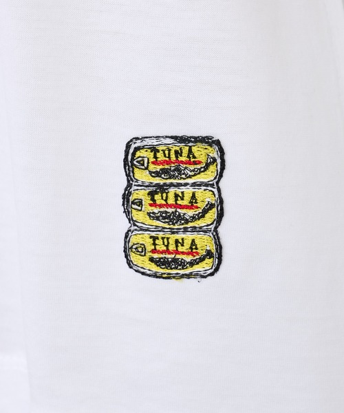 BEARDSLEY(ビアズリー)の「MarketワッペンゆるT(Tシャツ/カットソー・レディース・ホワイト/ネイビー・FREE)」の5枚目の写真