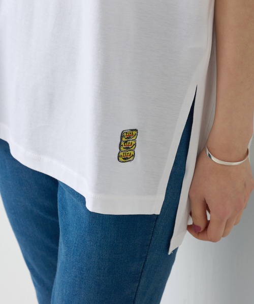 BEARDSLEY(ビアズリー)の「MarketワッペンゆるT(Tシャツ/カットソー・レディース・ホワイト/ネイビー・FREE)」の10枚目の写真