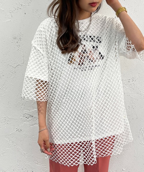 apres jour mignon（アプレジュールミニョン）の「メッシュトップス【ZOZOTOWN限定アイテム】（Tシャツ/カットソー・レディース・ブラック/オフホワイト/ピンク/イエロー・X-LARGE/フリー）」の5枚目の写真