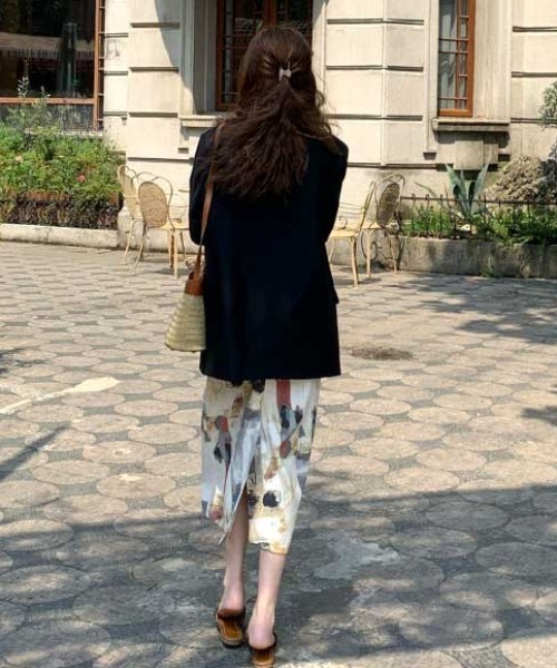 Vipoa（ヴィポア）の「レトロデザインストレートスカート（スカート・レディース・アイボリー・LARGE/MEDIUM）」の3枚目の写真