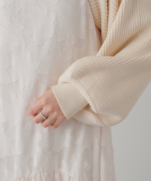 Kastane(カスタネ)の「【2022AWアイテム】リブニットボレロ(カーディガン/ボレロ・レディース・ブラック/アイボリー/ライトグレー・FREE)」の22枚目の写真