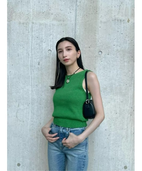 MOUSSY（マウジー）の「MINIMAL KNIT トップス（タンクトップ・レディース・アイボリー/ダークブラウン/グリーン・FREE）」の8枚目の写真