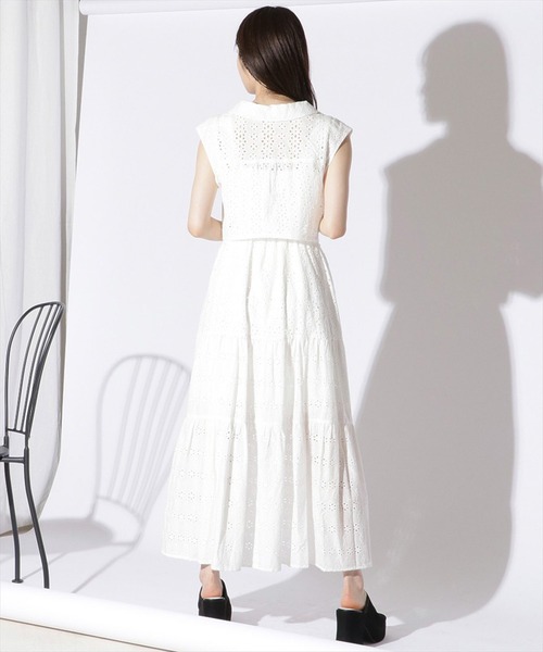 REDYAZEL（レディアゼル）の「コットンアイレットレースセットアップ（ワンピース・レディース・オフホワイト/オレンジ/カーキ/ブラック・SMALL/MEDIUM）」の16枚目の写真