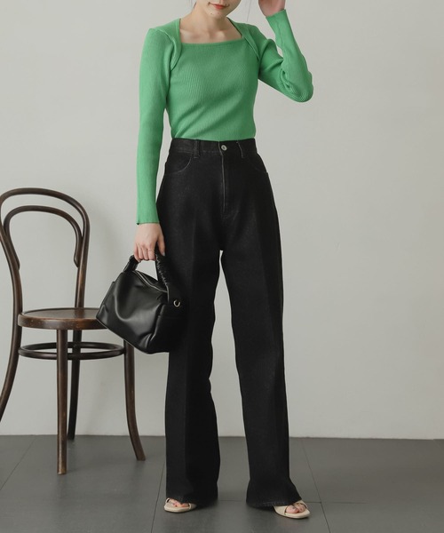 SENSE OF PLACE by URBAN RESEARCH(センスオブプレイスバイアーバンリサーチ)の「レイヤードスクエアネックコンパクトセーター(ニット/セーター・レディース・ミント/アイボリー/ブラック/パープル・ONE)」の8枚目の写真