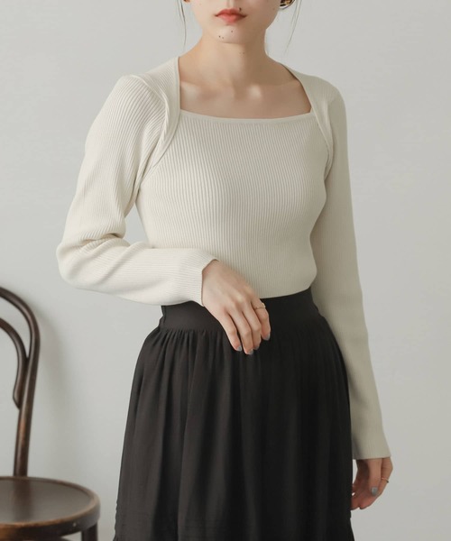 SENSE OF PLACE by URBAN RESEARCH(センスオブプレイスバイアーバンリサーチ)の「レイヤードスクエアネックコンパクトセーター(ニット/セーター・レディース・ミント/アイボリー/ブラック/パープル・ONE)」の17枚目の写真