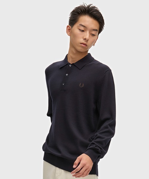 FRED PERRY(フレッドペリー)の「Classic Knitted Long Sleeve Shirt/クラシックニット長袖ポロシャツ(ポロシャツ・メンズ・ブラック/ネイビー/グリーン/ベージュ/ブラック系その他/ネイビー系/ダークグリーン/ブラック系その他2/ベージュ系その他/グリーン系その他/ネイビー系1/ブラウン/ネイビー系2・S/M/L)」の1枚目の写真