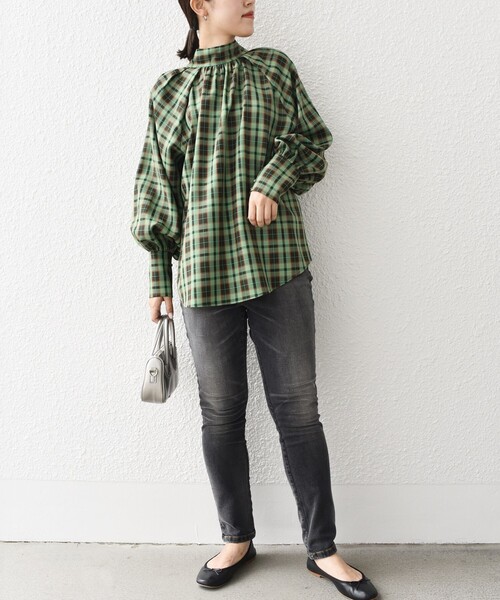 SHIPS(シップス)の「〈選べる5サイズ展開〉*ハイライズスキニーデニム◇(デニムパンツ・レディース・ブラック/ネイビー/ライトブラウン/ロイヤルブルー・SMALL/MEDIUM/LARGE/X-SMALL/XX-SMALL)」の12枚目の写真