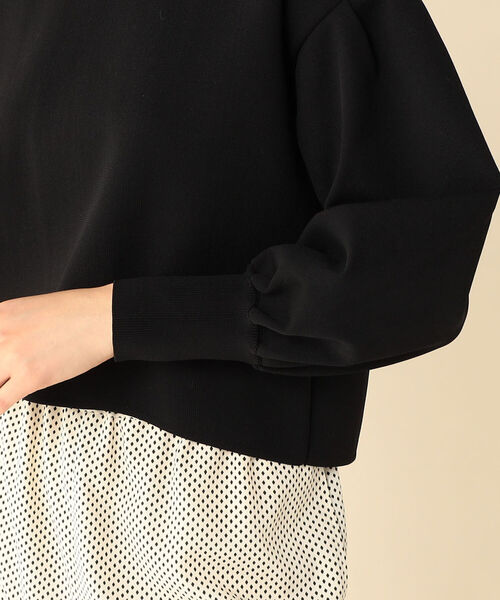 NOLLEY’S(ノーリーズ)の「【WEB限定カラーあり】パール付きプルオーバーニット(ニット/セーター・レディース・ネイビー/オフホワイト/ブラック・38)」の7枚目の写真