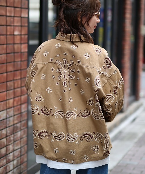 チチカカ（チチカカ）の「ビッグバンダナオーバーシャツ（シャツ/ブラウス・レディース・アイボリー/ベージュ/ネイビー・FREE）」の6枚目の写真