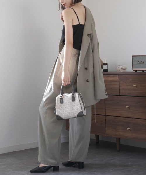 Reurie'（レウリィ）の「カラースラックス(セットアップ対応) / ワイドスラックス ルーズ ロング カラーパンツ ワイドストレート テラコッタ ブルー カーキ setup（スラックス・レディース・カーキ/ライトブルー/テラコッタ・FREE）」の17枚目の写真