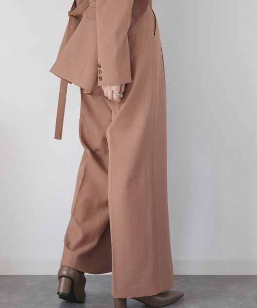 Reurie'（レウリィ）の「カラースラックス(セットアップ対応) / ワイドスラックス ルーズ ロング カラーパンツ ワイドストレート テラコッタ ブルー カーキ setup（スラックス・レディース・カーキ/ライトブルー/テラコッタ・FREE）」の14枚目の写真