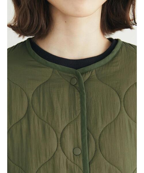 Green Parks(グリーンパークス)の「ミドル丈キルトブルゾン(ブルゾン・レディース・カーキ/アイボリー/ブラック・FREE)」の15枚目の写真