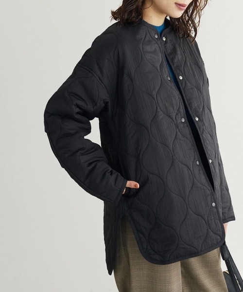 Green Parks(グリーンパークス)の「ミドル丈キルトブルゾン(ブルゾン・レディース・カーキ/アイボリー/ブラック・FREE)」の3枚目の写真