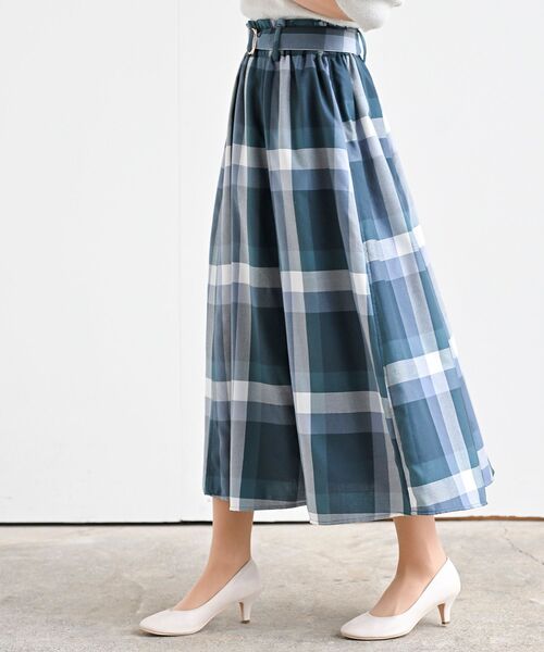 rps(アールピーエス)の「ベルト付きチェックフレアースカート(スカート・レディース・パープル/マスタード/ブルーグリーン/ブルー/ミント/ネイビー/ダークブルー/オレンジ/イエロー/グレー/グリーン・フリー)」の17枚目の写真