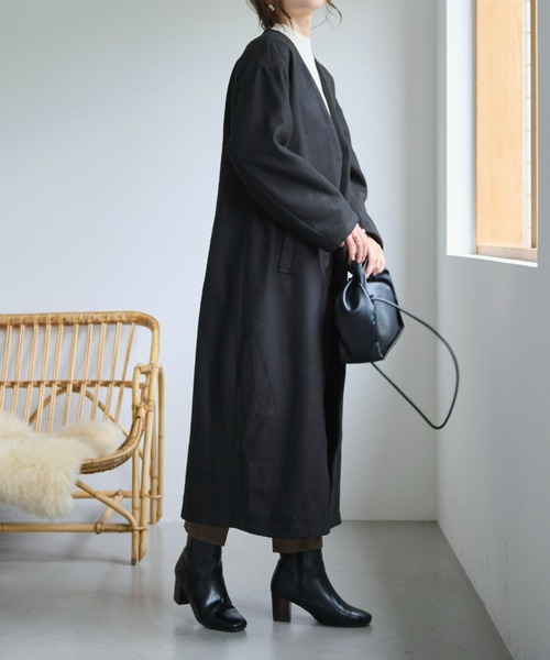 ECRIRE（エクリール）の「【haushinkaコラボ】バックスリットノーカラーコート（ノーカラーコート・レディース・モカ/ベージュ/ブラック・M/L）」の22枚目の写真