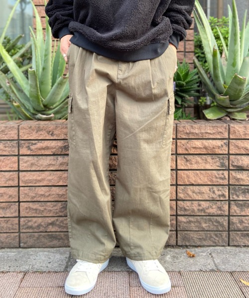 DC(ディーシー)の「DC/ディーシー ワイドカーゴパンツ カーゴデニム/イージーパンツ ワイドデニム/ビッグポケット ウェストゴム DPT231025(カーゴパンツ・メンズ・ブラック/カーキ/ネイビー・L/M/XL)」の10枚目の写真