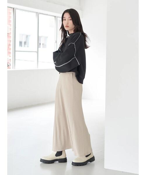 earth music&ecology(アースミュージックアンドエコロジー)の「配色ステッチウラキモウプルオーバー(Tシャツ/カットソー・レディース・ブルー/ブラック/アイボリー/グリーン/オレンジ・FREE)」の14枚目の写真