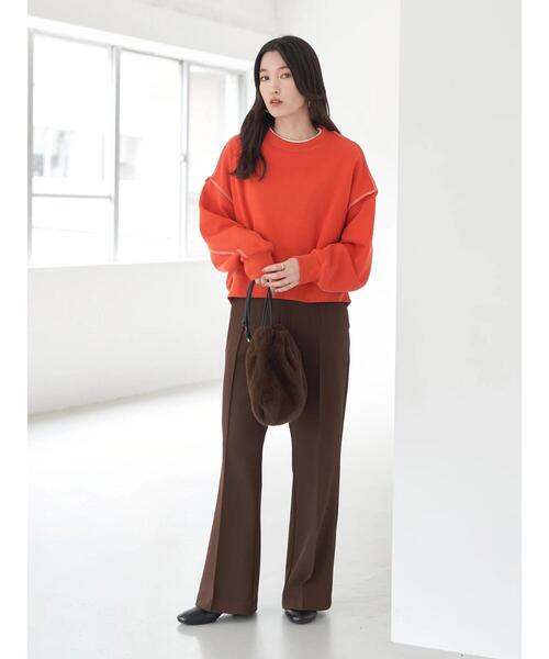 earth music&ecology(アースミュージックアンドエコロジー)の「配色ステッチウラキモウプルオーバー(Tシャツ/カットソー・レディース・ブルー/ブラック/アイボリー/グリーン/オレンジ・FREE)」の20枚目の写真