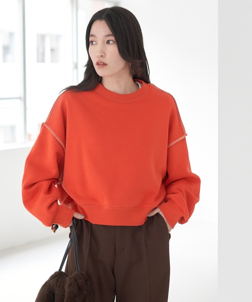 earth music&ecology(アースミュージックアンドエコロジー)の「配色ステッチウラキモウプルオーバー(Tシャツ/カットソー・レディース・ブルー/ブラック/アイボリー/グリーン/オレンジ・FREE)」の5枚目の写真