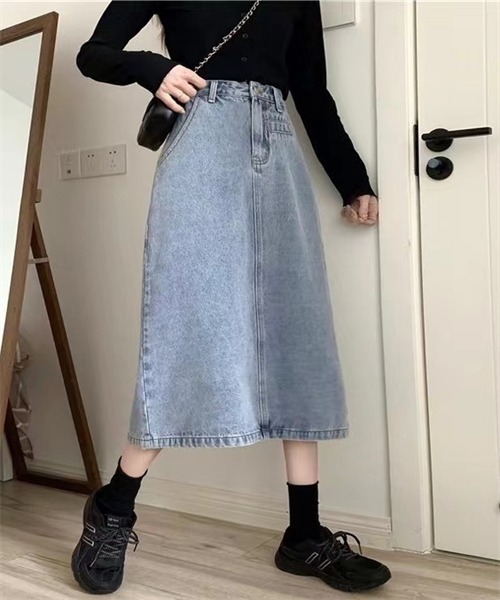 FREE STYLISTS(フリー スタイリスト)の「バックスリットデニムスカート(デニムスカート・レディース・ライトブルー/ネイビー・S/L/XL/M)」の22枚目の写真