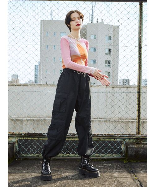 jouetie（ジュエティ）の「ナイロンカーゴパンツ（その他パンツ・レディース・アイボリー/ブラック/イエロー/カーキ・MEDIUM）」の5枚目の写真